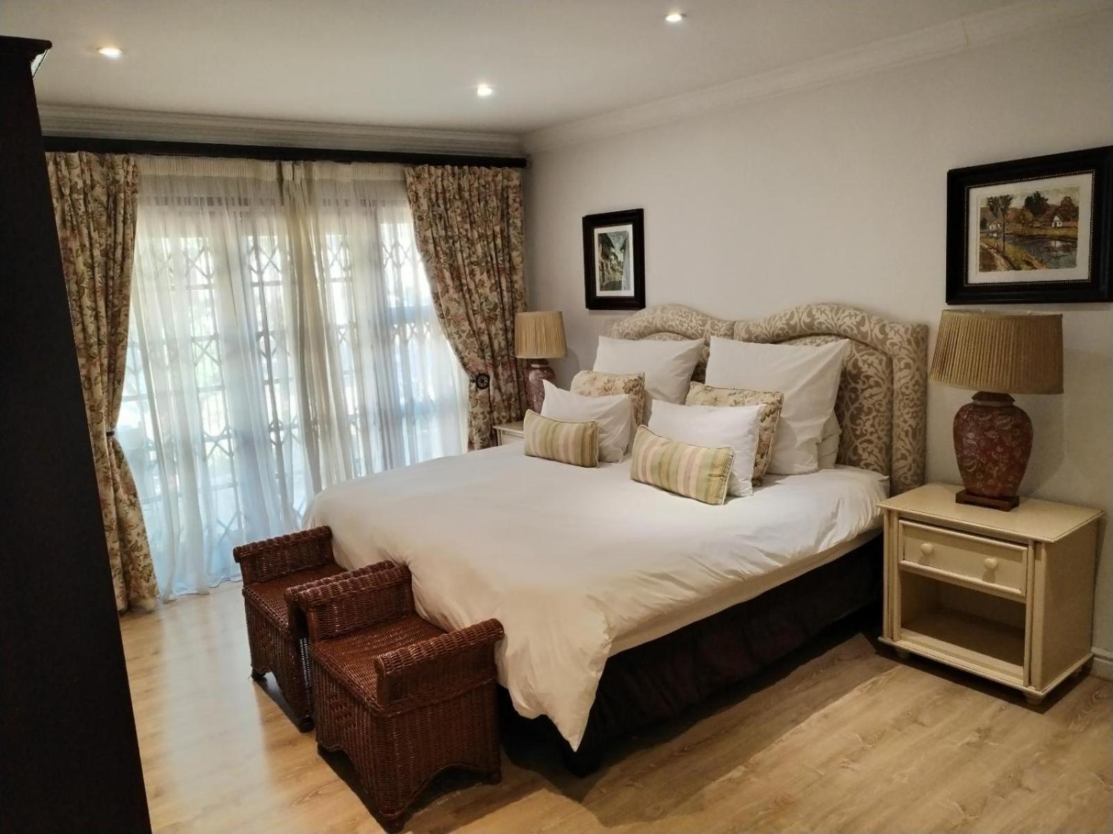 Hole In One Otel Roodepoort Oda fotoğraf