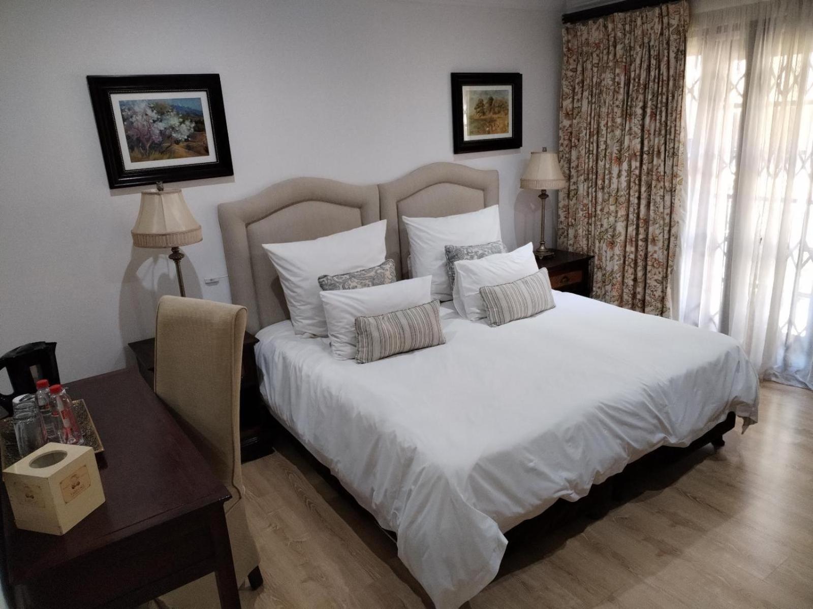 Hole In One Otel Roodepoort Oda fotoğraf